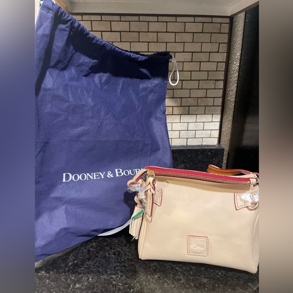 Dooney and Burke NWT Rare Bone Florentine Mini Zip Crossbody - Picture 2 of 8
